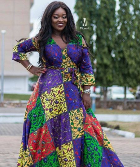 Actress Jackie Appiah Looks Cute In Native Ankara - e.TVGhana